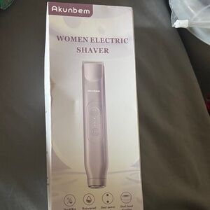 Women's Electric Shaver - Purple